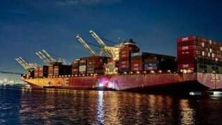 Update: ONE Containership Returned to Port of LA Dock to Discharge Cargo