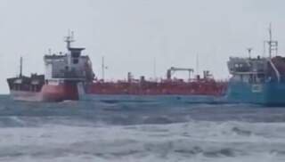 Turkish Authorities Address Unusual Tanker Entanglement Off Istanbul