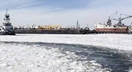 Coast Guard Launches Icebreaking Efforts in New York Waterways