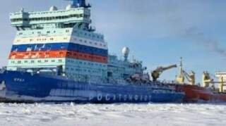 Global Shipping Eyes Arctic Bypass Amid Red Sea Threats