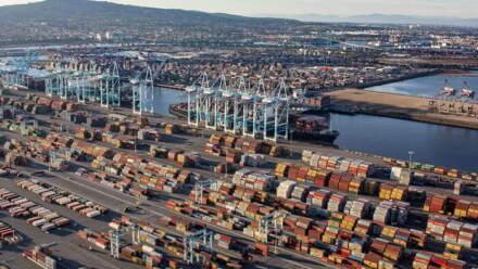 Port of Los Angeles Navigates Trade Shifts, Eyes Strong 2025