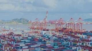 Shanghai Port Extends Global Leadership, Eyes 55 Million TEU in 2025