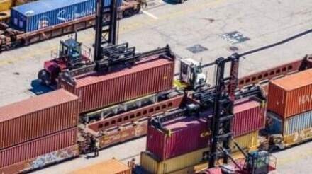 AI Fuels Surge in Global Cargo Crime