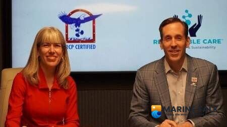 Chemical and Waterway Groups Renew Safety Pact