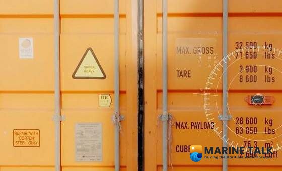 Shipping Industry Leaders Pilot Real-Time Container Tracking