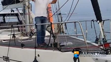 Update: Container Feeder Rescues Solo Sailor in Rough Weather off Bermuda