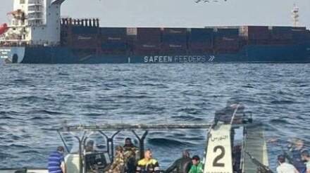 Oman Aids Crew of UAE Vessel Following Reported Missile Attack